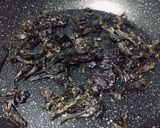 รูปขั้นตอนการทำที่ 1 ของ ข้าวผัดสาหร่ายสีม่วง紫菜炒饭
