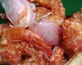 Foto langkah ke 5 dari resep Bumbu udang goreng bwang putih 🍤.