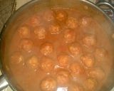 A picture of step 4 of Mozzarella Stuffed Turkey Meatballs.