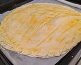 Une image de l'étape 4 de Galette des rois faite maison.