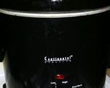 A picture of step 2 of Cyndi's famous quick & easy chili.