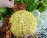 Foto langkah ke 7 dari resep Nasi Kuning (serba instan) plus Sop Ayam.