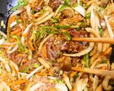 A picture of step 6 of Great with Rice! Vegetable-Rich Bulgogi.