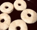 A picture of step 6 of Doughnuts.