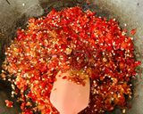 Foto langkah ke 4 dari resep Sambal Bawang Ala Bu Rudi.