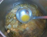 Foto del paso 7 de la receta: Garbanzos con acelgas en crema de verduras