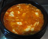 A picture of step 5 of Easy and Authentic Kimchi Jjigae in Just 10 Minutes!.