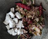 A picture of step 2 of Fenugreek seeds curry.