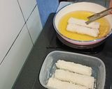 Foto langkah ke 6 dari resep Roti Tawar Gulung isi Sosis.