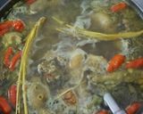 Foto langkah ke 6 dari resep Soto Ayam Cabe Buntel.