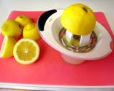 A picture of step 4 of Basil Lemonade.