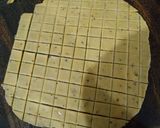 A picture of step 7 of Pizza flavoured cheeselings.