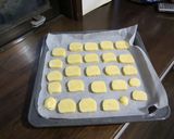 A picture of step 10 of Crispy Cookies.
