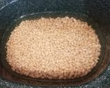 A picture of step 1 of Ham and Bean Soup.