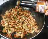 Foto del paso 2 de la receta: Arroz salteado "a mí estilo"