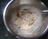 A picture of step 7 of Lemonade blueberry cake.