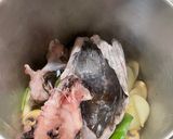 Foto del paso 2 de la receta: Caldo de pescado para arroces