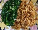 Hình bước làm 3 của món Xôi sắn mặn
