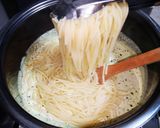 صورة لخطوة 8 من وصفة سباجيتي بالصوص الابيض Spaghetti white sauce 🇮🇹