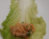 Foto langkah ke 2 dari resep Sawi Gulung Ayam.