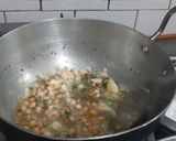 A picture of step 2 of Sabudana khichdi.