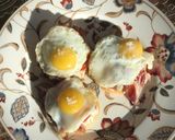 Foto del paso 9 de la receta: 🎄Tartines navideñas de ibérico con huevitos de codorniz🎄