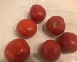 Foto del paso 1 de la receta Berenjenas y tomates asados con AOVE 🍆 🍅 (vegano)