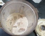 A picture of step 2 of Lotus Biscoff Milkshake.