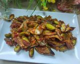 Foto langkah ke 4 dari resep Tongkol Asap Suwir Masak Pete.