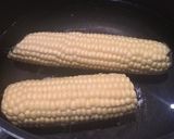 Foto del paso 1 de la receta: Choclos con manteca