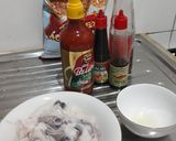 Foto langkah ke 1 dari resep Cumi tepung pedas manis.