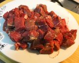 A picture of step 1 of Chilli Coconut Beef.