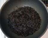 A picture of step 2 of Our Family's Simmered Hijiki with a Twist.