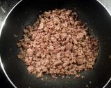 A picture of step 1 of taisen's sausage and veggie soup.