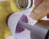 Foto del paso 3 de la receta: Agua de moras y albahaca 🌱 Agua saborizada y refrescante de moras blancas y negras con albahaca 🌱
