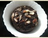 A picture of step 6 of Almonds Chocolate CakeSteamed.