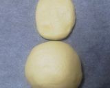 A picture of step 2 of Hippo Bread Roll.