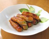 A picture of step 4 of Salty and Sweet Teriyaki Pork-Wrapped Enoki Mushrooms.