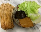 金滑菇燴白菜的食譜步驟1照片