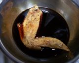 A picture of step 10 of Deep-fried Chicken Wings with Sweet and Savoury Soy Sauce Glaze.