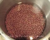 A picture of step 1 of Zenzai Basic Sweet Red Bean Soup (How to Cook Adzuki Beans).