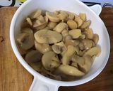 Une image de l'étape 7 de Salade de riz au thon, légumes et feta sauce truffée.