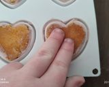 Φωτογραφία βήματος 21 της συνταγής Raspberry mousse hearts with bottom spongecake and Mirror Glaze