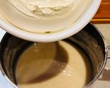 A picture of step 2 of Marshmallow Pie 🥧.