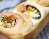 A picture of step 13 of Japanese-style Bread with Pollack Roe, Seaweed, Cheese, and Chikuwa.