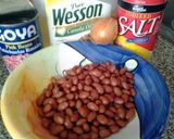 A picture of step 1 of Easy Bean Salad.