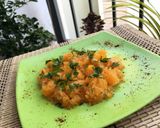 A picture of step 1 of Orange Salad.