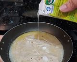 Foto del paso 4 de la receta: Pechuga de Pollo en Salsa Blanca