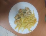 Foto del paso 4 de la receta: Pechuga de pollo adobada al limón a la plancha con papas fritas