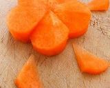 A picture of step 5 of For Bentos! Carrot Flowers (with Photos).